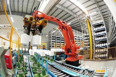 產業(yè)創(chuàng)新集群建設需增強三方面信心 聚焦人工智能行業(yè)應用系統(tǒng)集成服務